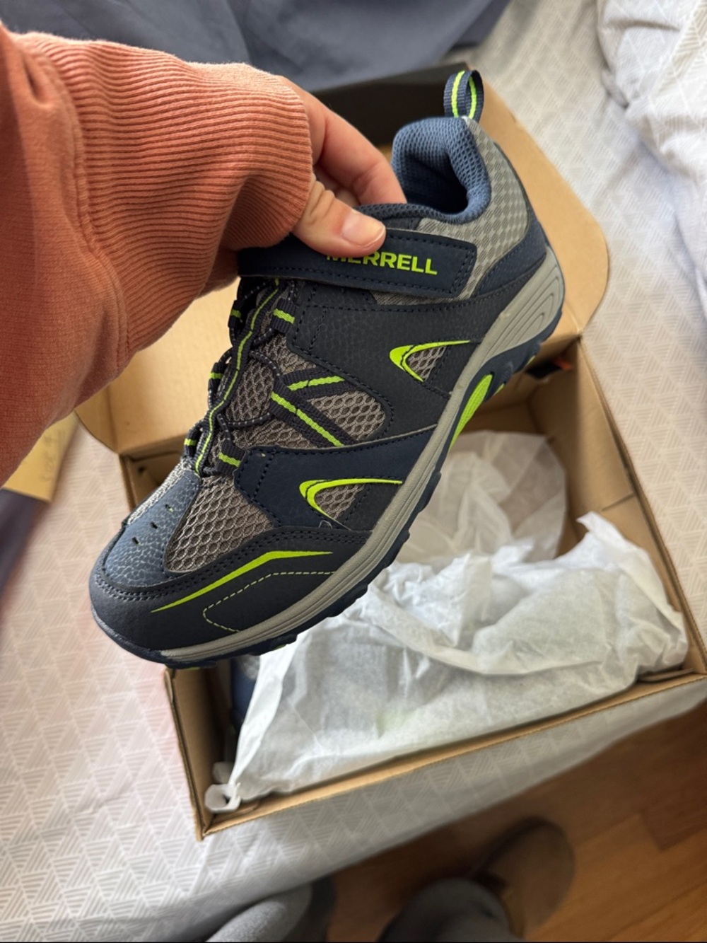 Merrell Navy and Gray Kids Trail Sneaker with Lime Details - Picture 3 of 3